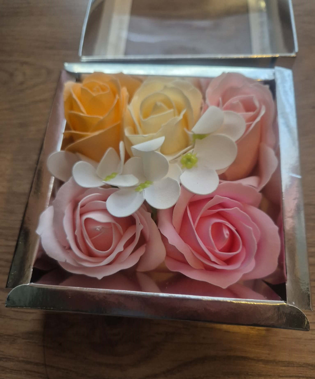 MIni Flower Box 6 róż