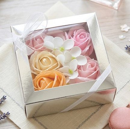 MIni Flower Box 6 róż